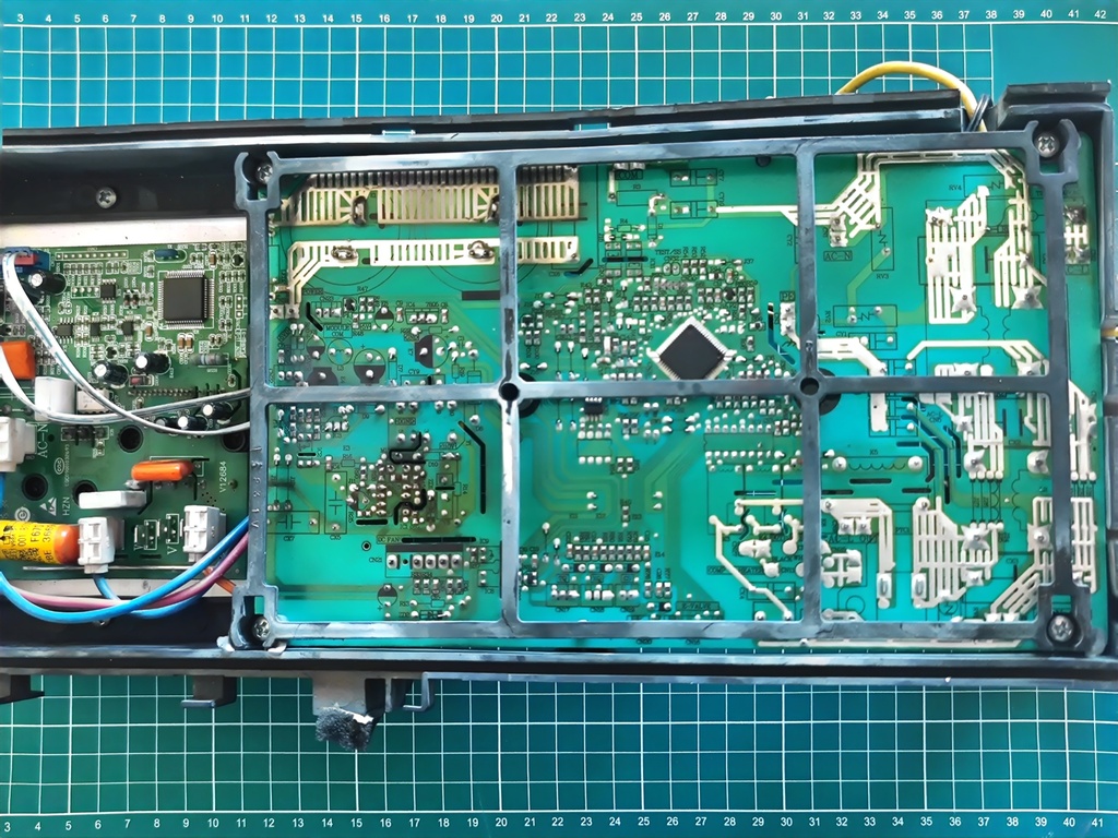 REPARACIÓN DE PLACA DE AIRE ACONDICIONADO HAIER / HEC