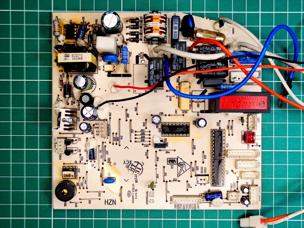 AIR CONDITIONER BOARD REPAIR HAIER / HEC 0010403859E